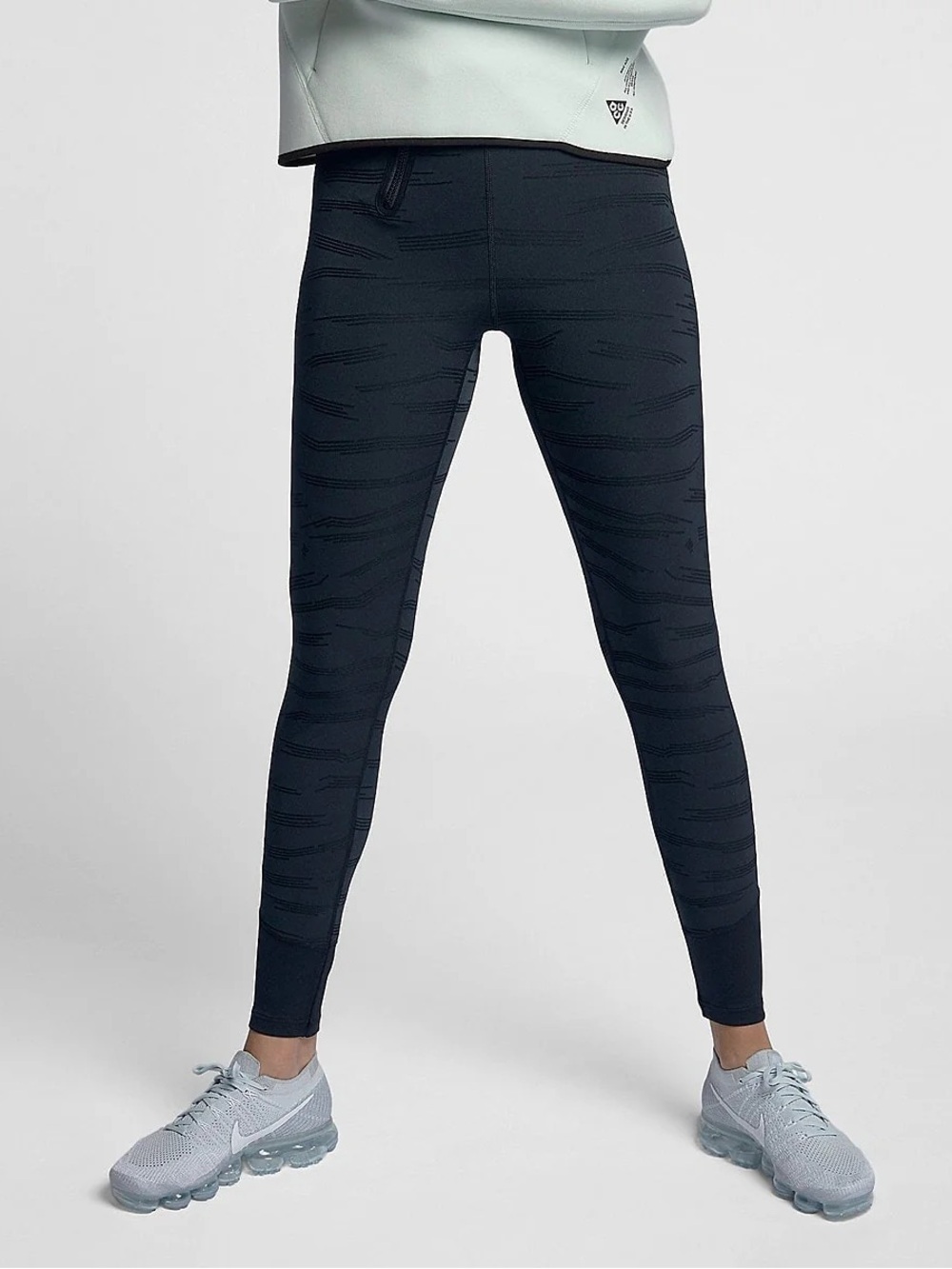 Nike ACG Women's Black Performance Leggings Tights size Medium